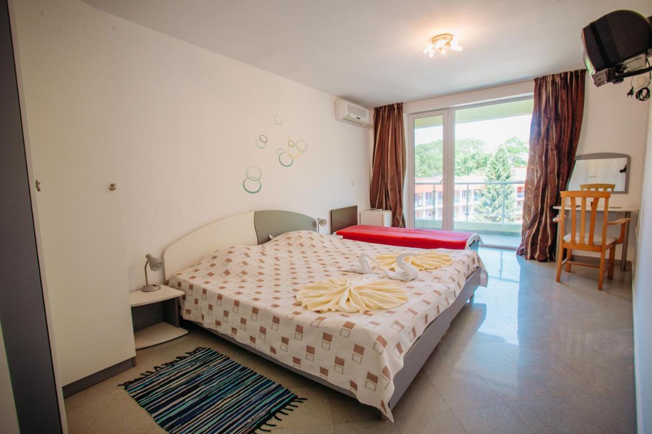 Mng Holiday Yassen Apartments Sunny Beach Esterno foto