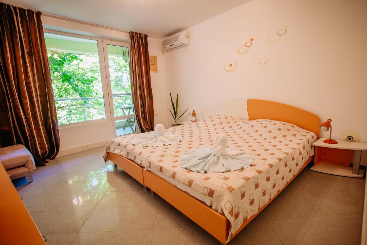Mng Holiday Yassen Apartments Sunny Beach Esterno foto