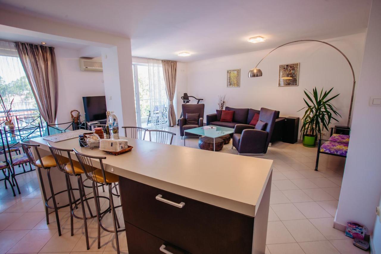 Mng Holiday Yassen Apartments Sunny Beach Esterno foto