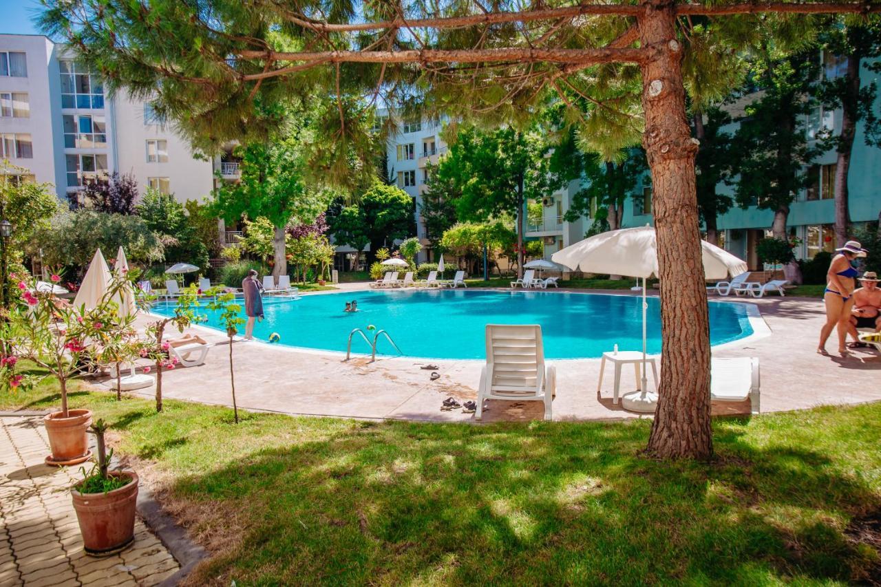 Mng Holiday Yassen Apartments Sunny Beach Esterno foto