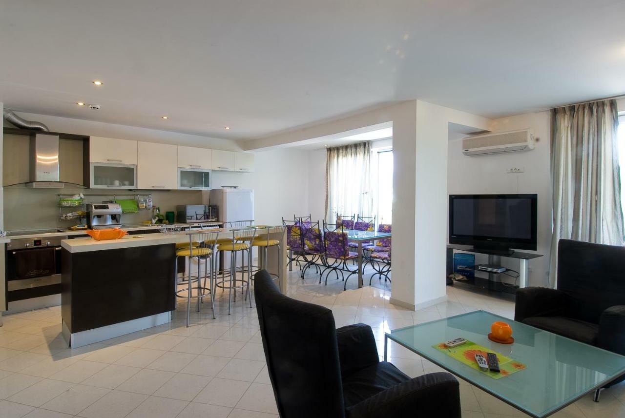 Mng Holiday Yassen Apartments Sunny Beach Esterno foto
